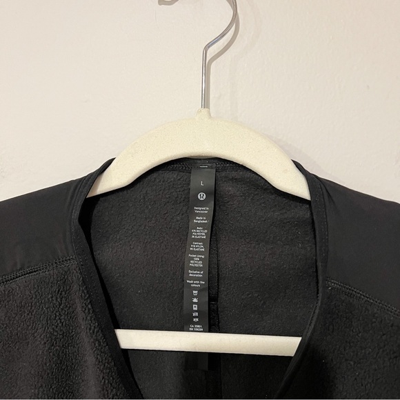 Lululemon Men’s Fleece Snap Front Black Cardigan - Picture 5 of 7